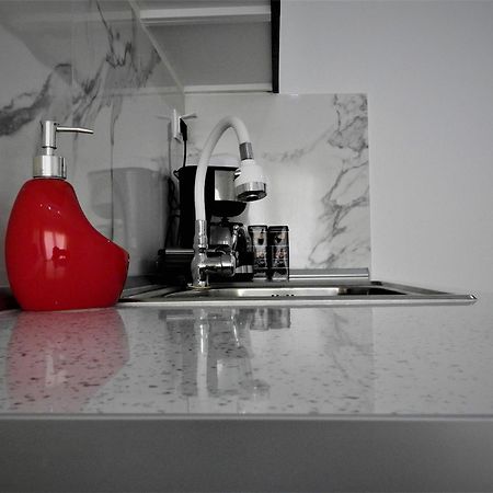 Konstantinos'S Luxury Studio เทสซาโลนิกิ ภายนอก รูปภาพ