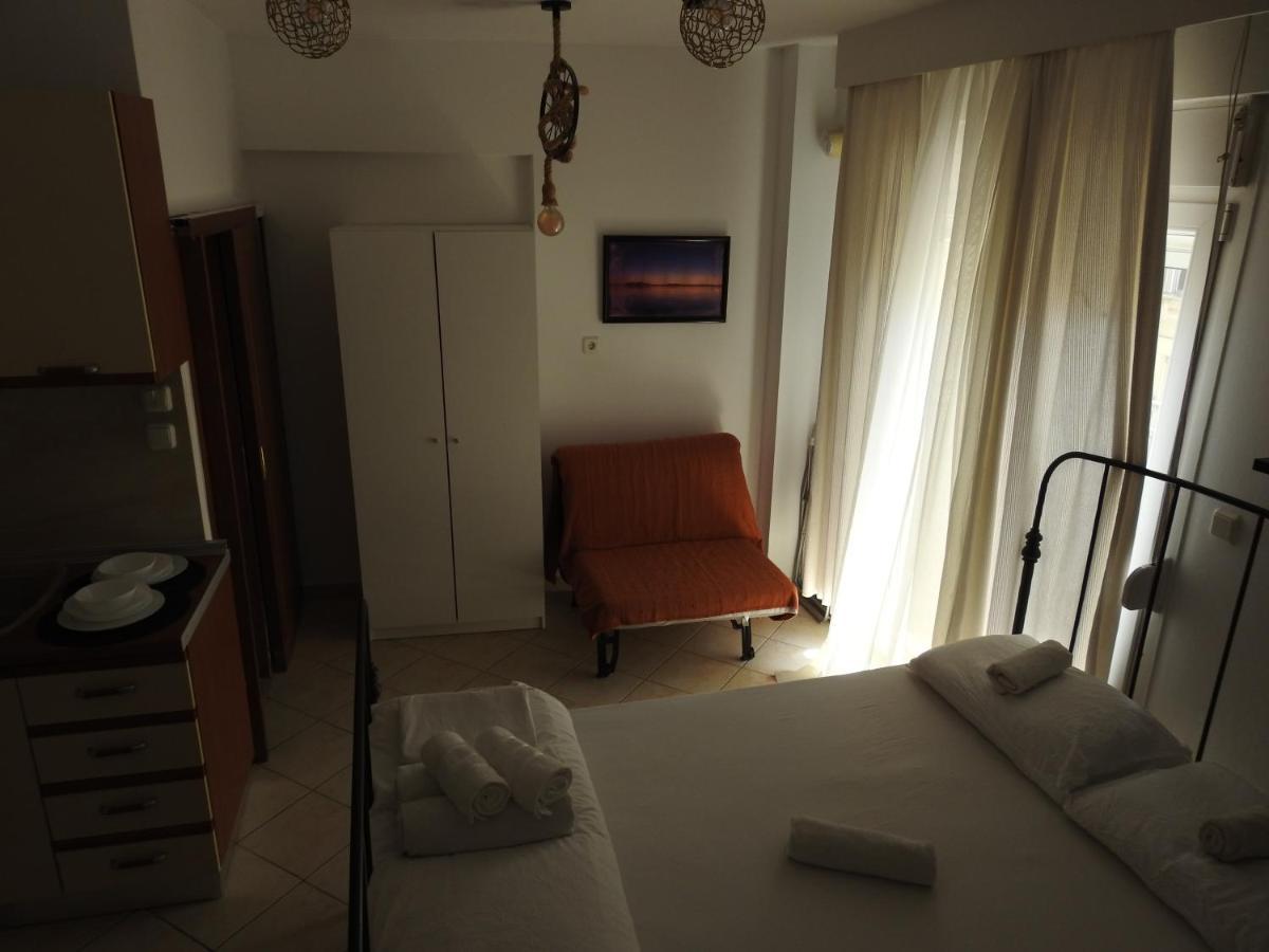 Konstantinos'S Luxury Studio เทสซาโลนิกิ ภายนอก รูปภาพ