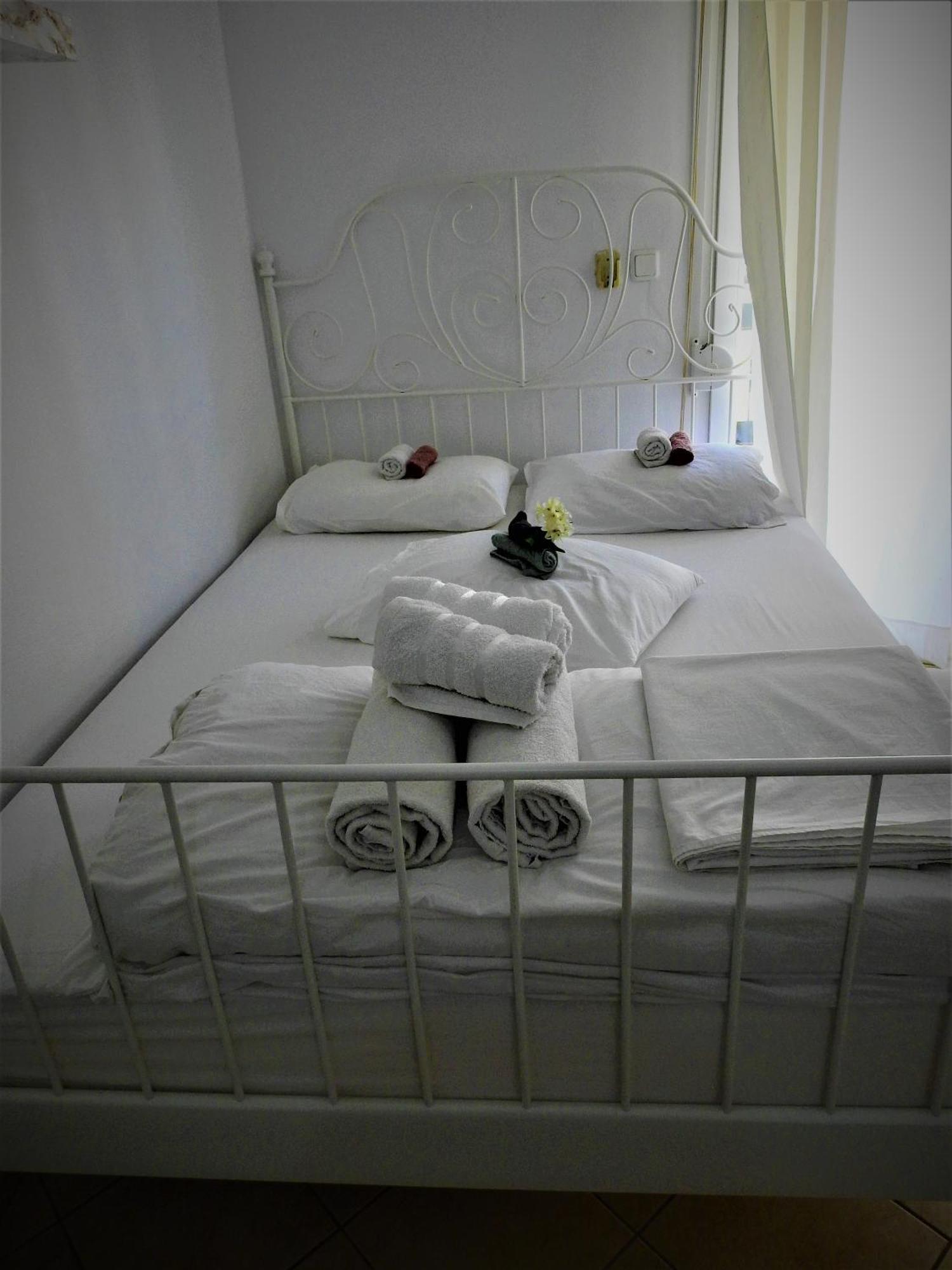 Konstantinos'S Luxury Studio เทสซาโลนิกิ ภายนอก รูปภาพ