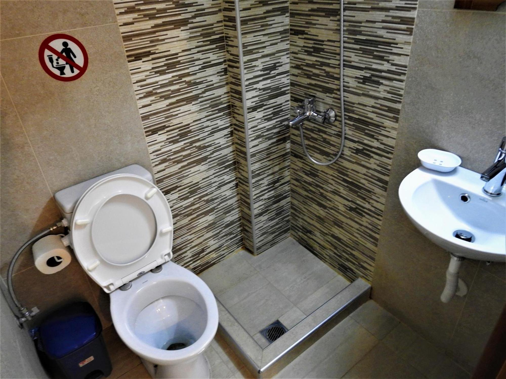 Konstantinos'S Luxury Studio เทสซาโลนิกิ ภายนอก รูปภาพ